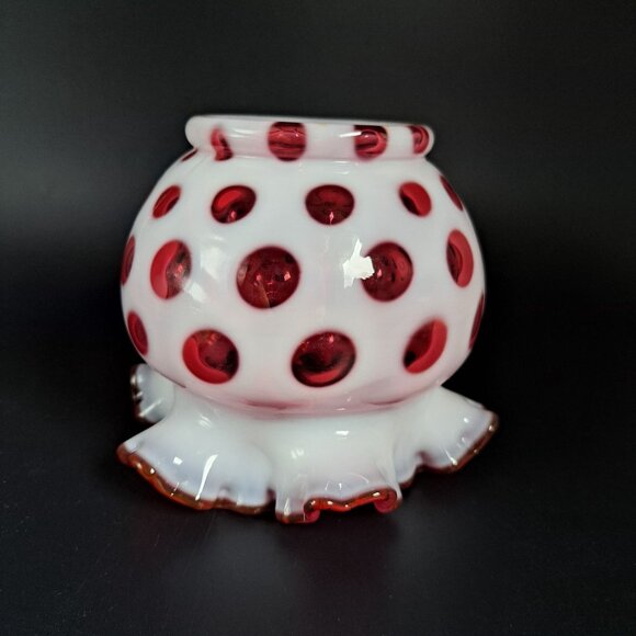 Fenton Coin Dot Cranberry Ruffled Glass Vase Vintage - Picture 7 of 10